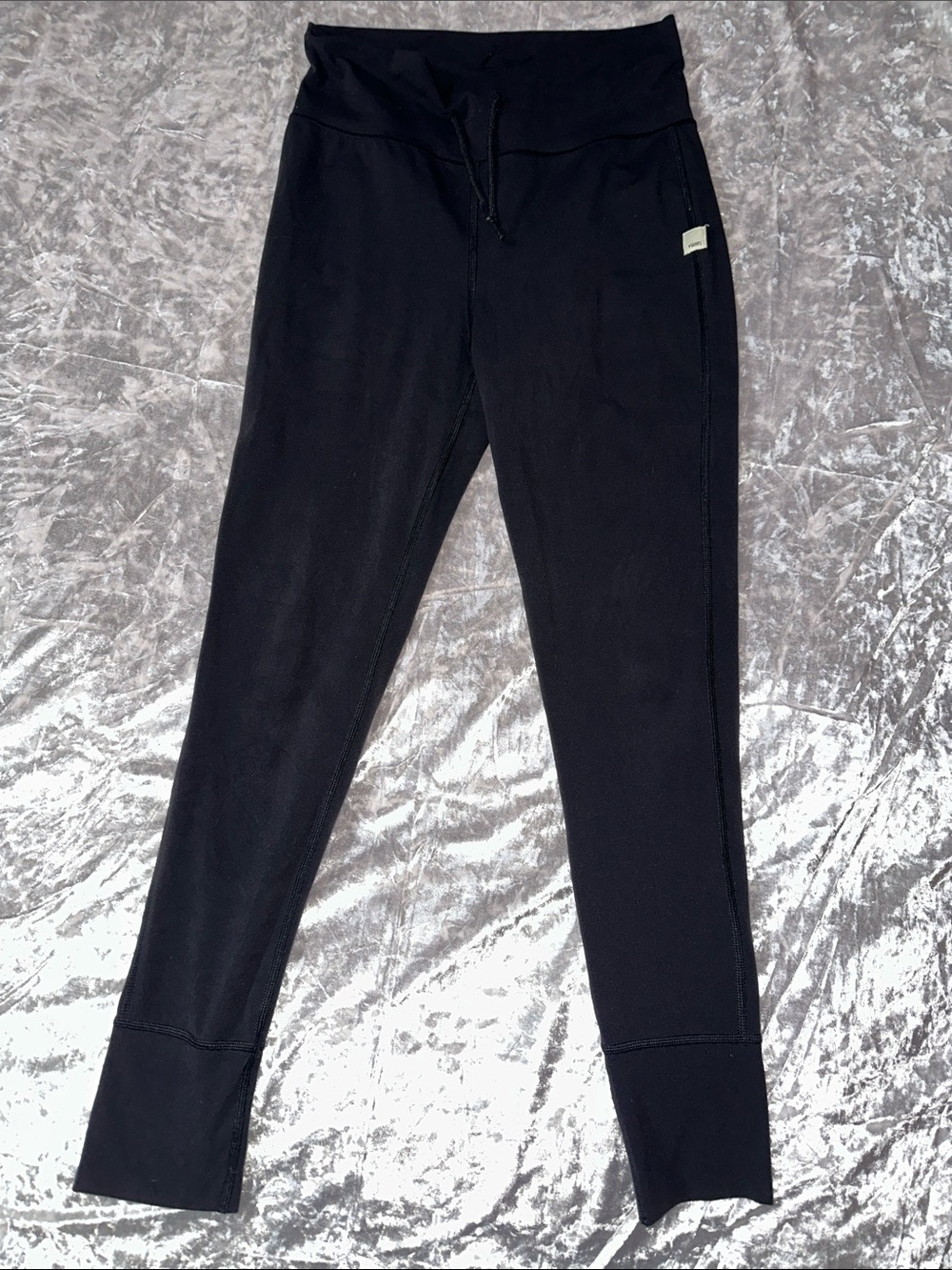 Vuori All The Feels  Leggings in black size medium
